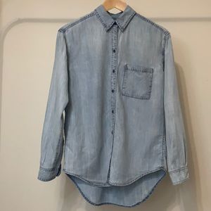 🌟 Aritzia Community Button Up Shirt